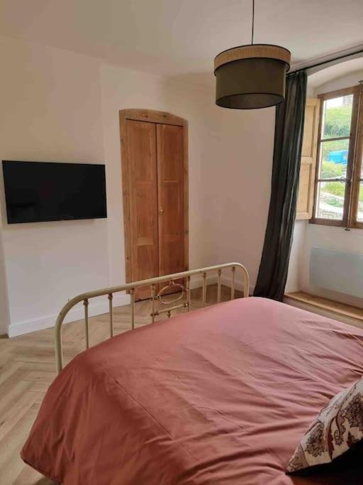 Appartement Au Coeur De La Ville Корт Экстерьер фото